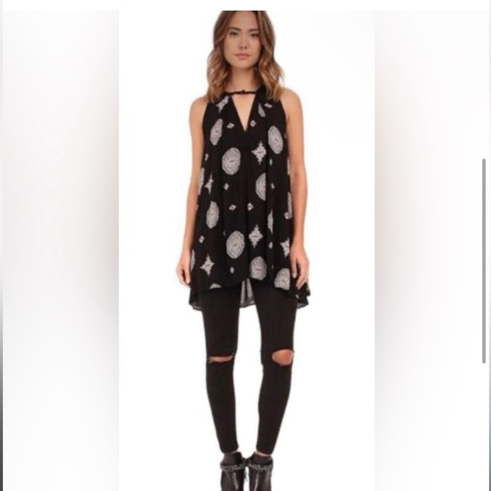 Free People black medallion Snap Out Of It tunic dress. Size XS - Picture 2 of 7